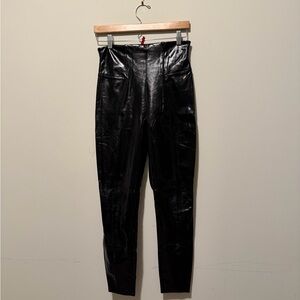 SPANX Liquid Glossy Leggings